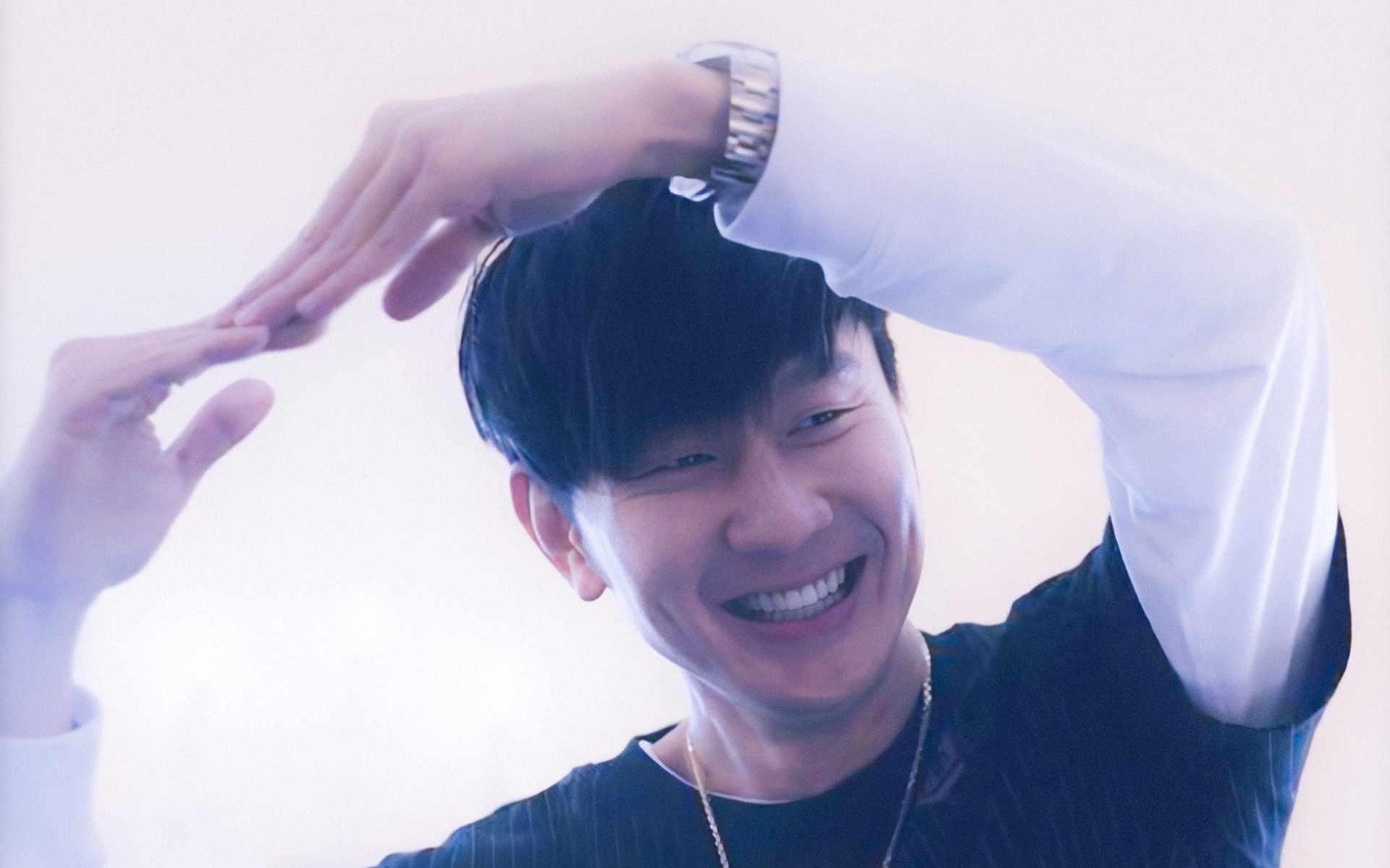 英超裁判语义分析提升跨语言判罚一致性,英超裁判水平