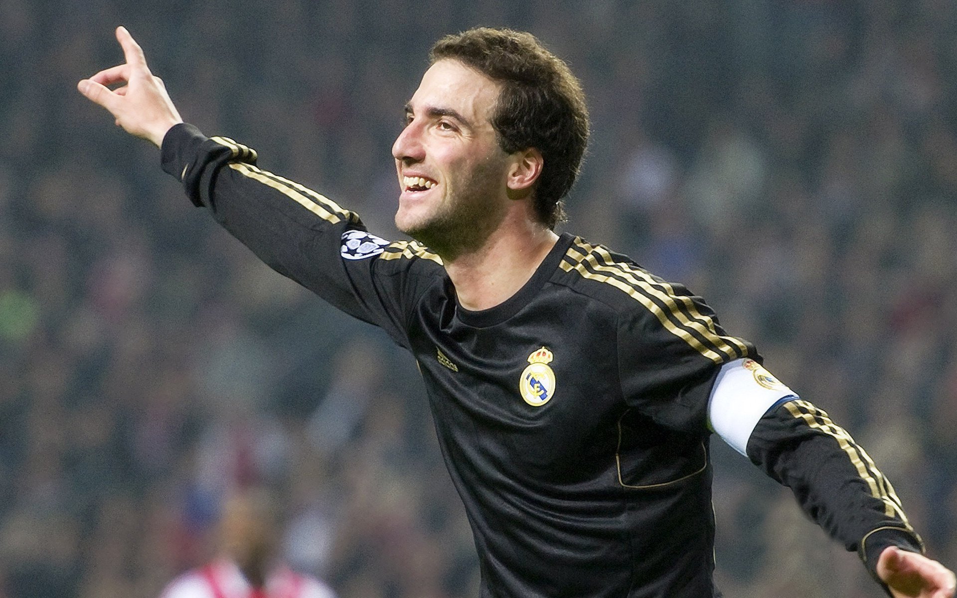 伊朗马术协会开展马匹福利宣传活动，提升公众意识。，伊朗 大马士革